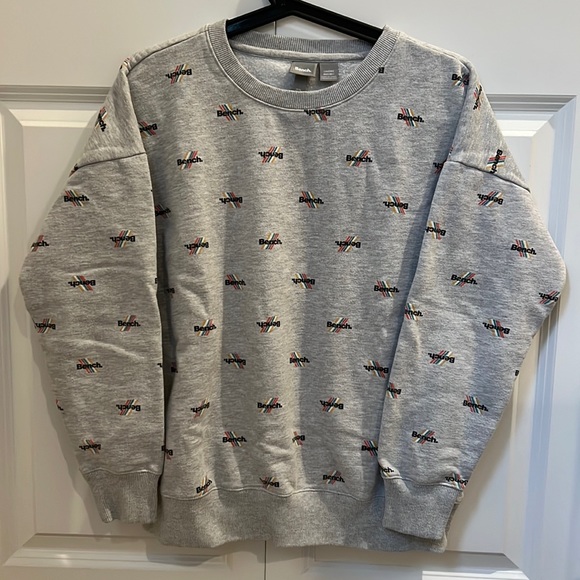 4/$30 <Bench.>logo sweatshirt - Picture 1 of 4